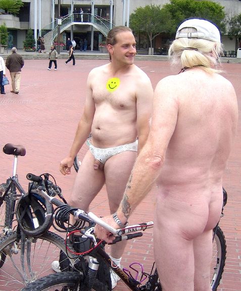 World Naked Bike Ride 2006 in San Francisco naked hippies